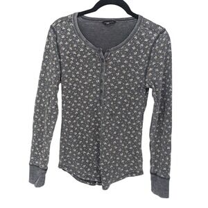 Lucky Brand Y2K Top Womens Small Gray Thermal Floral Henley Long Sleeve Grunge